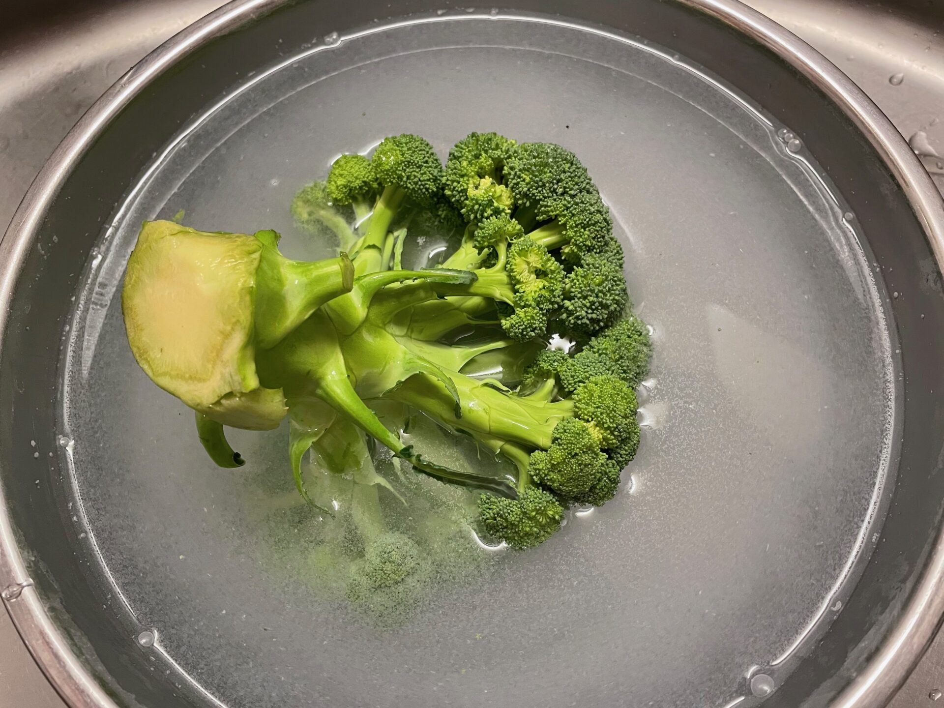 ほたてカルシウムで野菜の農薬を除去